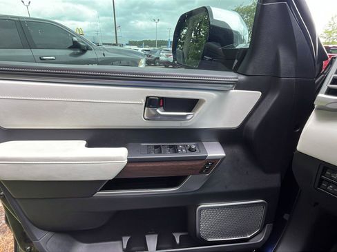 Used 2024 Toyota Tundra Capstone AWD/4WD image 15