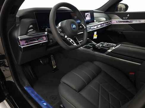 New 2025 BMW i7 eDrive50 w/ M Sport Package image 14