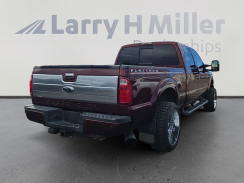 Used 2015 Ford F250 Platinum w/ Platinum Package image 5