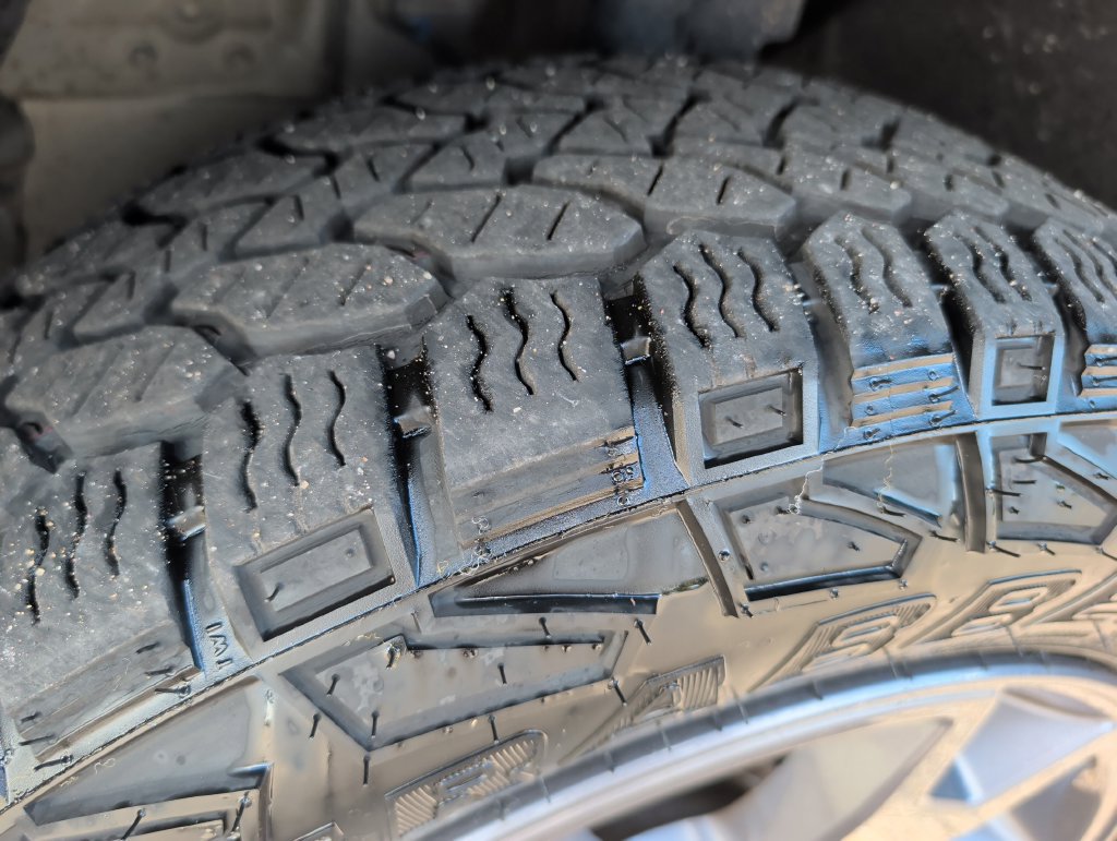 Used 2024 Honda Passport TrailSport image 34