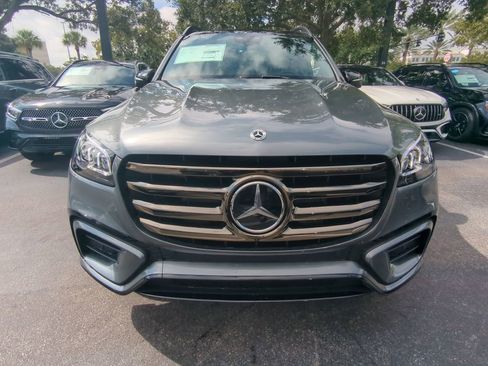 Used 2026 Mercedes-Benz GLS 450 4MATIC image 22