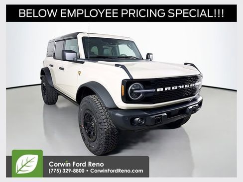 New 2026 Ford Bronco Badlands AWD/4WD image 1