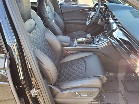 Used 2024 Audi SQ7 Premium Plus image 14