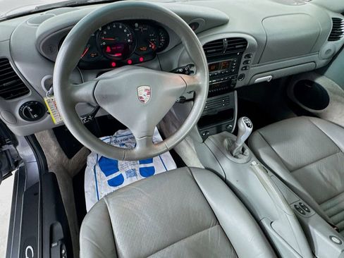 Used 2003 Porsche 911 Carrera RWD image 24