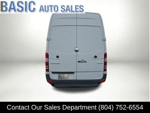 Used 2017 Freightliner Sprinter 2500 image 5