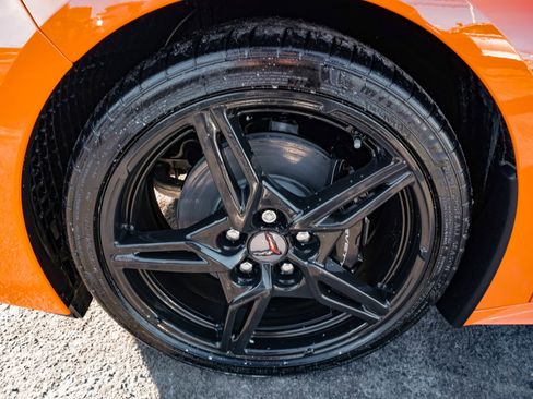 Used 2024 Chevrolet Corvette Stingray Coupe w/ 1LT image 8