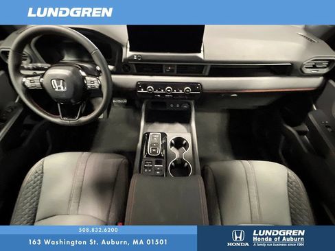 New 2026 Honda Pilot Sport image 3