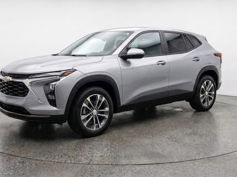 Used 2025 Chevrolet Equinox LT FWD image 3