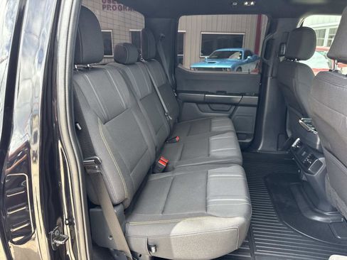 Used 2024 Ford F150 STX w/ STX Black Appearance Package RWD image 9