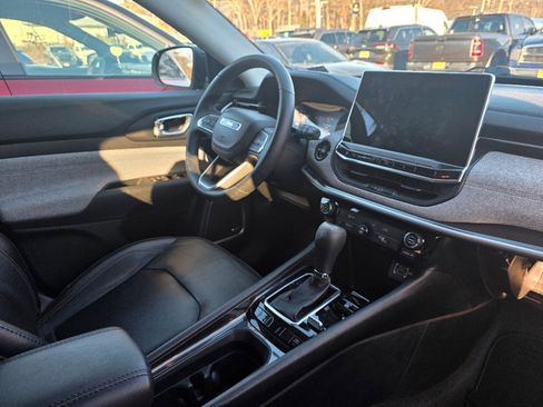 Certified 2022 Jeep Compass Latitude w/ Sun and Sound Group image 6