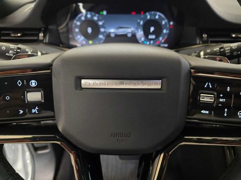Used 2026 Land Rover Range Rover Evoque S AWD/4WD image 23