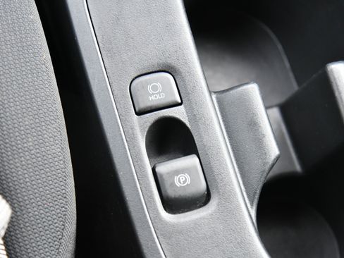 Used 2024 Toyota Corolla LE image 28