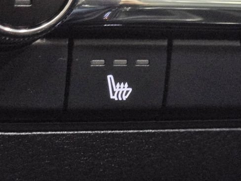 Used 2024 MAZDA MAZDA3 s image 7