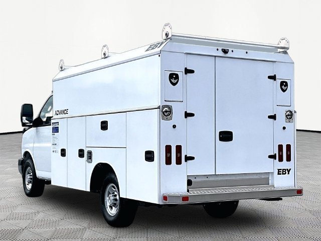 New 2025 Chevrolet Express 3500 w/ Power Convenience Package RWD image 4