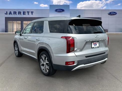 Used 2022 Hyundai Palisade SEL w/ Premium Package FWD image 5