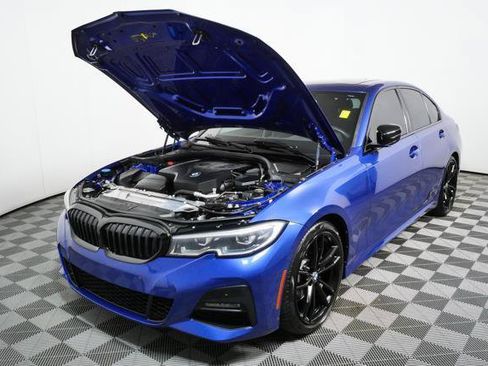 Used 2021 BMW 330i Sedan w/ M Sport Package RWD image 33