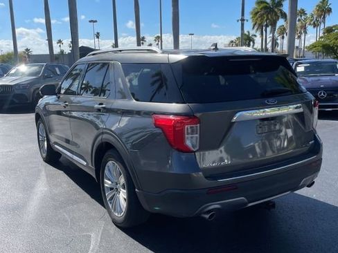 Used 2020 Ford Explorer Limited image 2