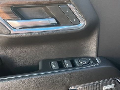 Used 2024 Chevrolet Silverado 1500 LT Trail Boss w/ Convenience Package II image 13