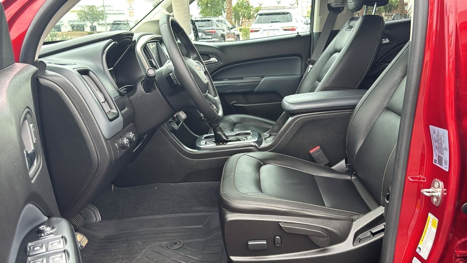Used 2021 Chevrolet Colorado Z71 AWD/4WD image 28