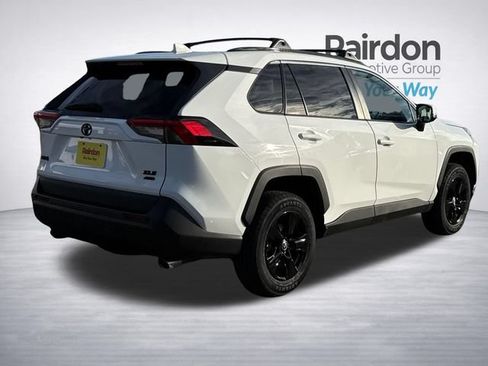Used 2022 Toyota RAV4 XLE w/ Convenience Package AWD/4WD image 7