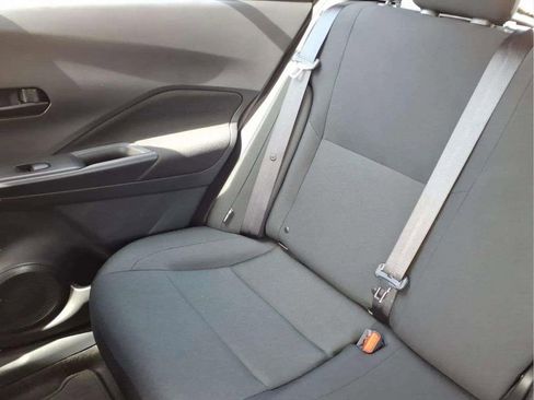 Used 2025 Nissan Kicks Play S image 16