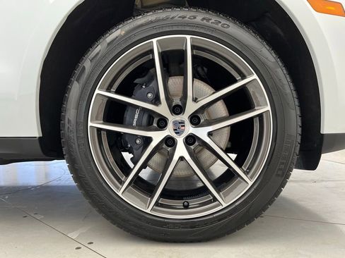 Used 2026 Porsche Macan Turbo image 27