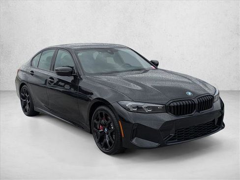 New 2026 BMW 330i Sedan w/ M Sport Package image 7