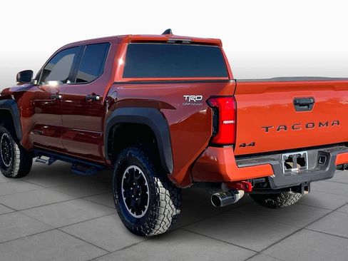 Used 2025 Toyota Tacoma TRD Off-Road image 11