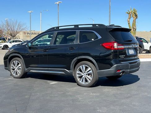 Used 2022 Subaru Ascent Limited w/ Technology Package image 2