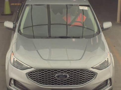 Used 2024 Ford Edge SEL w/ Convenience Package image 2