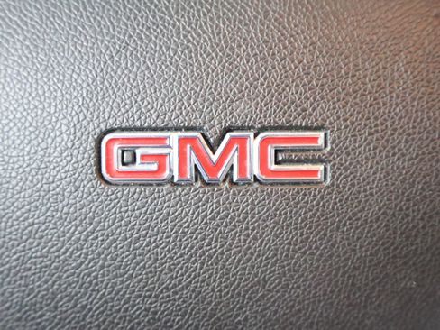 Used 2016 GMC Acadia SLT w/ Open Road Package AWD/4WD image 31