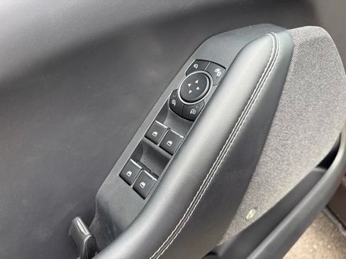 Used 2025 Ford Mustang Mach-E Premium AWD/4WD image 22