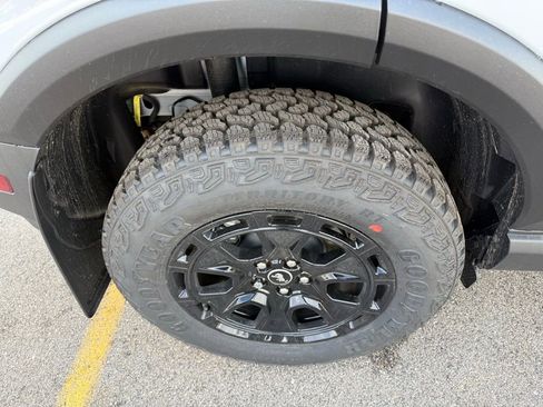 New 2026 Ford Bronco Sport Outer Banks w/ Sasquatch Outer Banks Package image 43