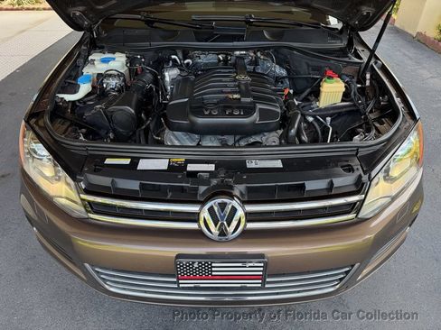 Used 2012 Volkswagen Touareg VR6 AWD/4WD image 71