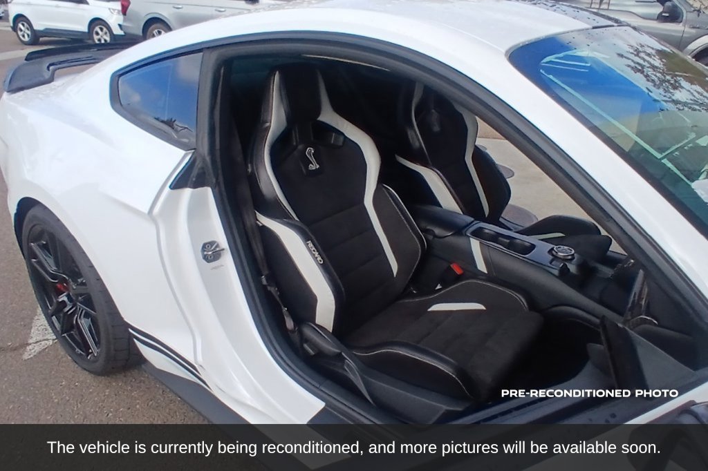 Used 2021 Ford Mustang Shelby GT500 w/ Technology Package RWD image 13