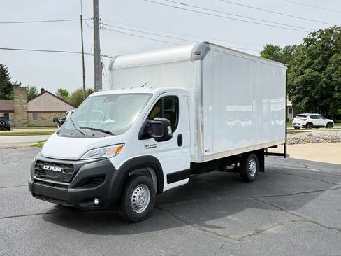 New 2026 RAM ProMaster 3500 w/ Convenience Group FWD image 3