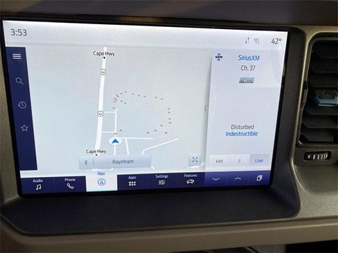 Used 2024 Ford Bronco Wildtrak image 13