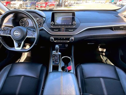 Used 2024 Nissan Altima 2.5 SR image 15