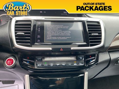 Used 2017 Honda Accord Touring image 31