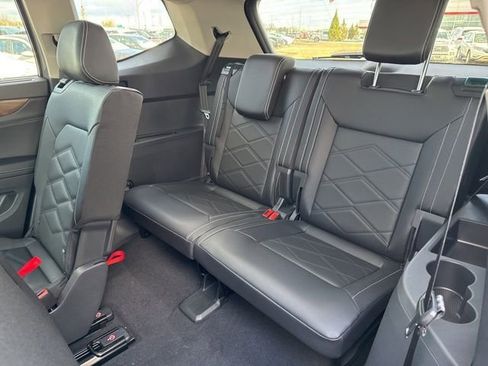 New 2026 Volkswagen Atlas SE image 19