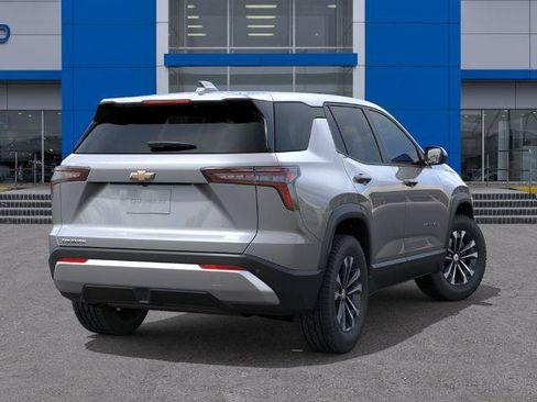 New 2027 Chevrolet Equinox LT FWD image 4