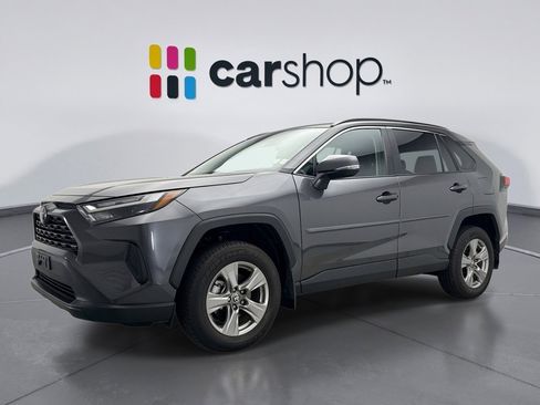 Used 2024 Toyota RAV4 XLE image 1