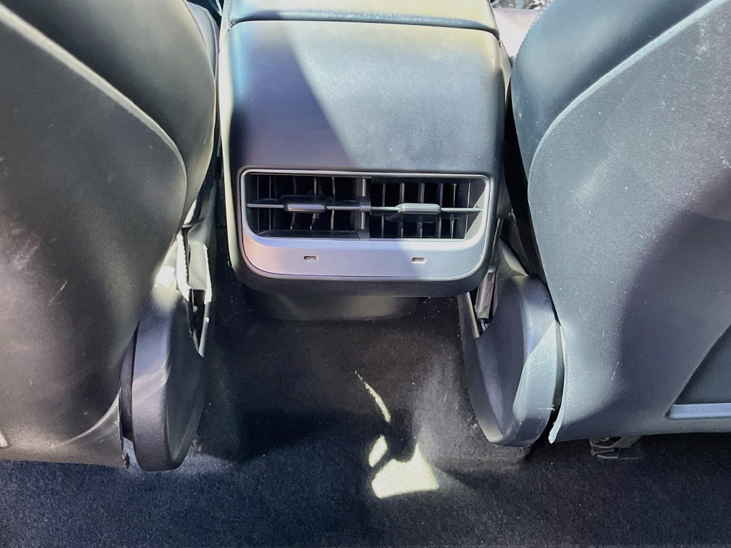 Used 2021 Tesla Model Y 2WD image 25