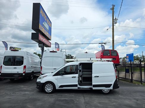 Used 2018 Ford Transit Connect XL image 6