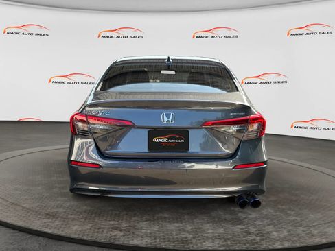 Used 2022 Honda Civic Sport image 9