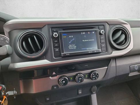 Used 2016 Toyota Tacoma SR5 w/ SR5 Appearance Package (SN) RWD image 20