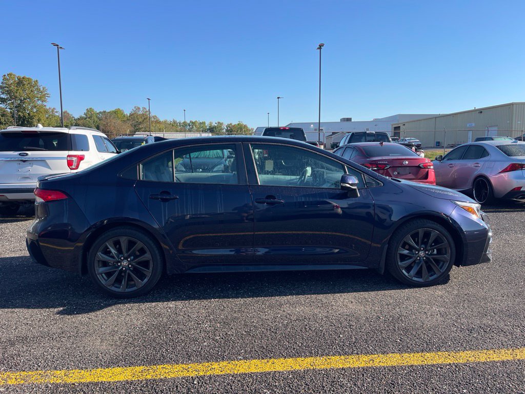 Used 2024 Toyota Corolla SE FWD image 6