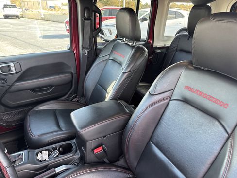 Used 2021 Jeep Wrangler Unlimited Rubicon image 11