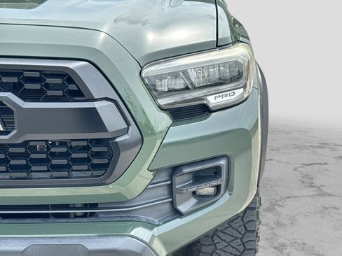 Used 2020 Toyota Tacoma TRD Pro AWD/4WD image 13