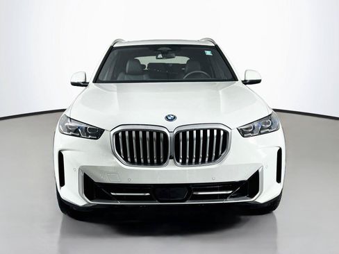 New 2026 BMW X5 xDrive50e w/ Parking Assistance Package AWD/4WD image 9